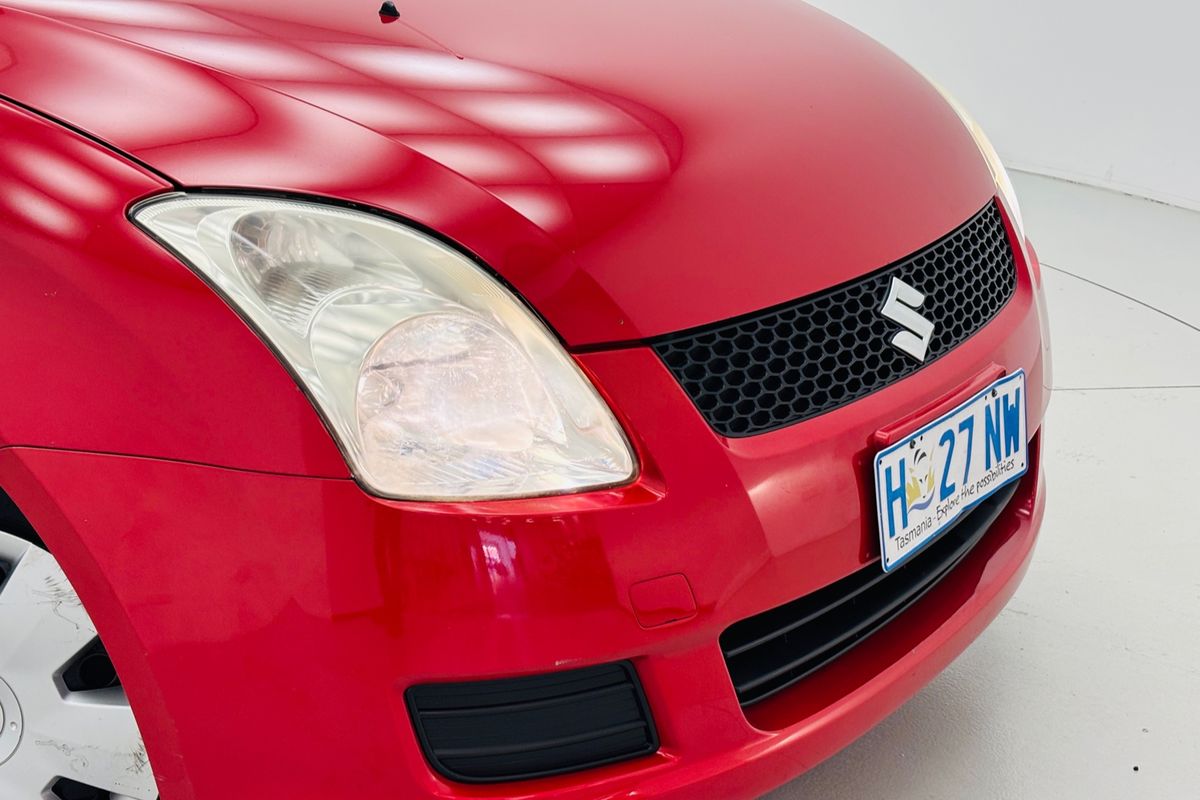 2009 SUZUKI SWIFT  5 SP MANUAL 5D HATCHBACK 4CYL