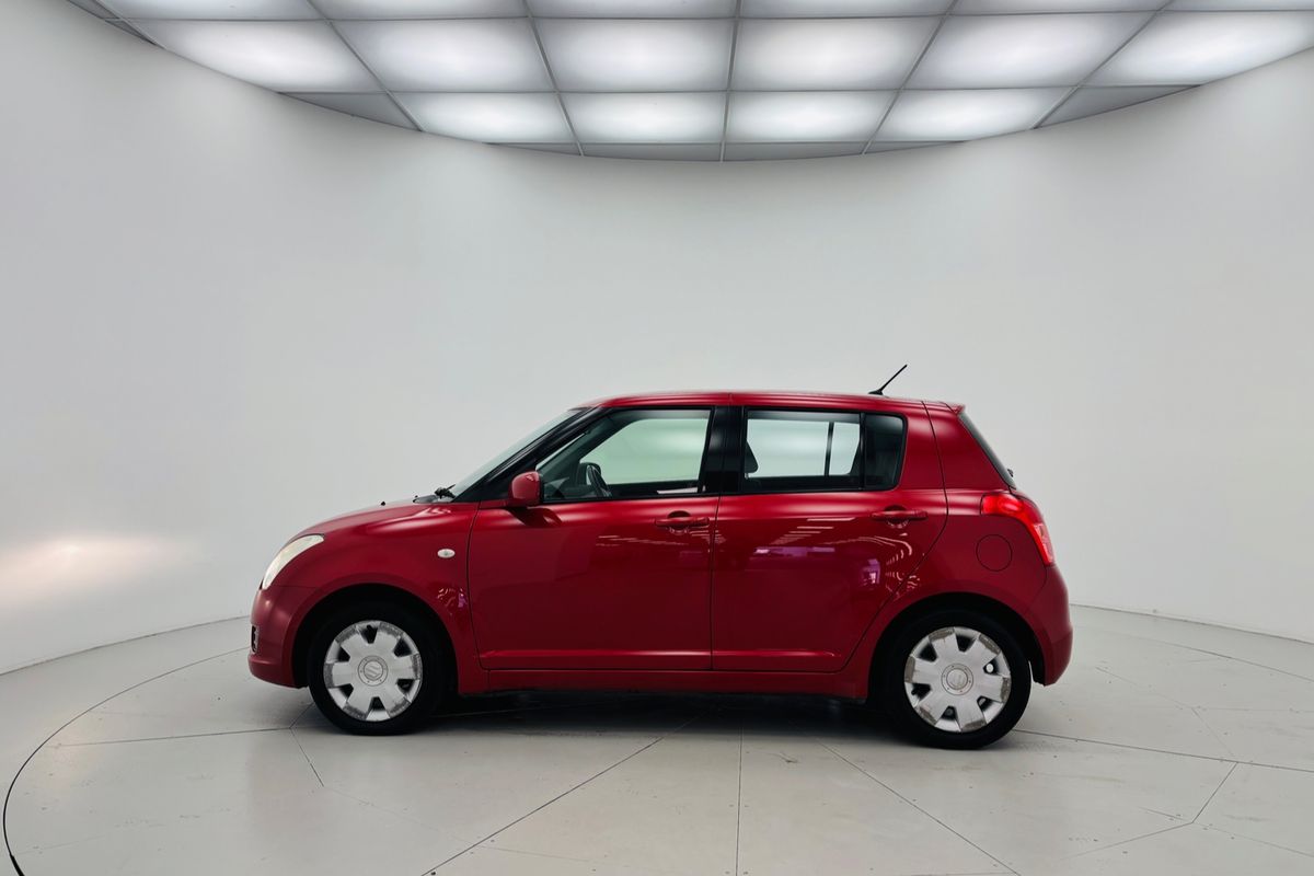 2009 SUZUKI SWIFT  5 SP MANUAL 5D HATCHBACK 4CYL