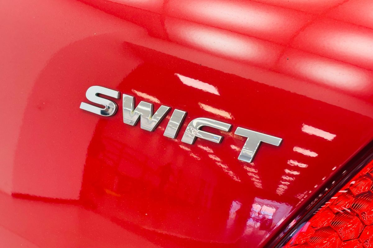 2009 SUZUKI SWIFT  5 SP MANUAL 5D HATCHBACK 4CYL