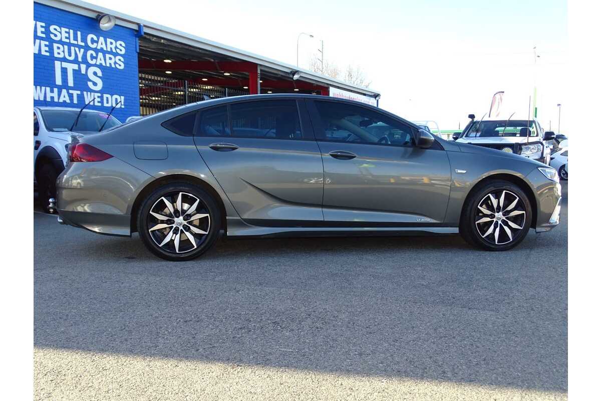 2019 Holden Commodore RS ZB