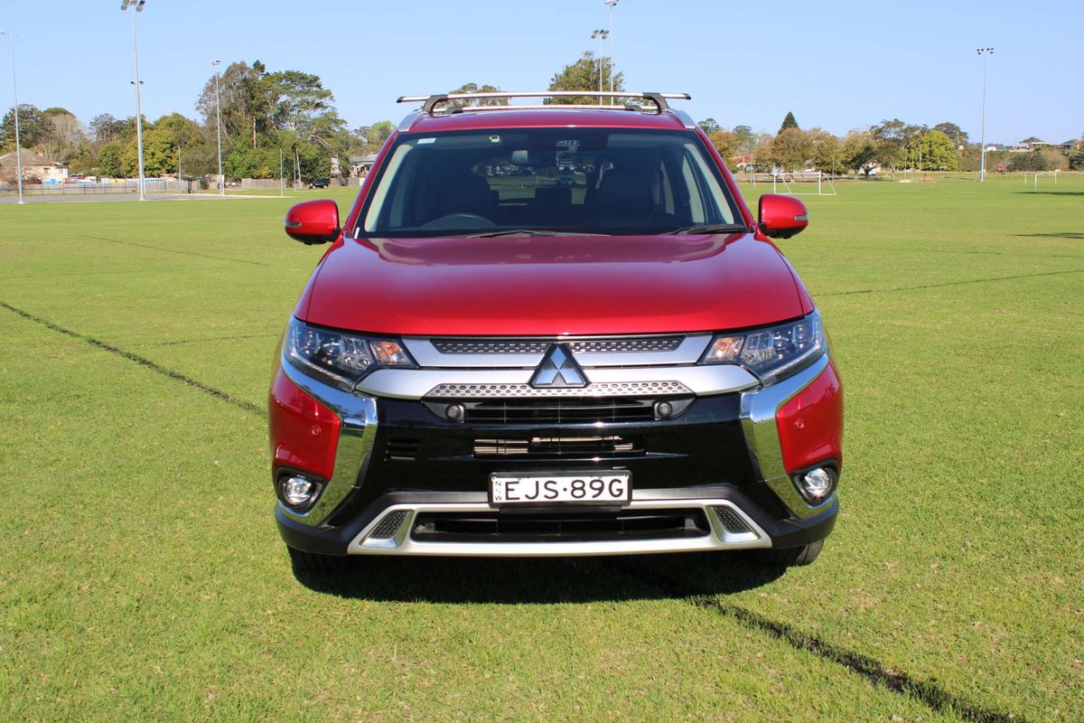2019 MITSUBISHI OUTLANDER EXCEED 7 SEAT (AWD) CONTINUOUS VARIABLE 4D WAGON 4CYL 2019 MITSUBISHI OUTLANDER EXCEED 7 SEAT (AWD) CONTINUOUS VARIABLE 4D WAGON 4CYL