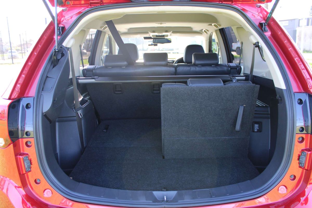 2019 MITSUBISHI OUTLANDER EXCEED 7 SEAT (AWD) CONTINUOUS VARIABLE 4D WAGON 4CYL