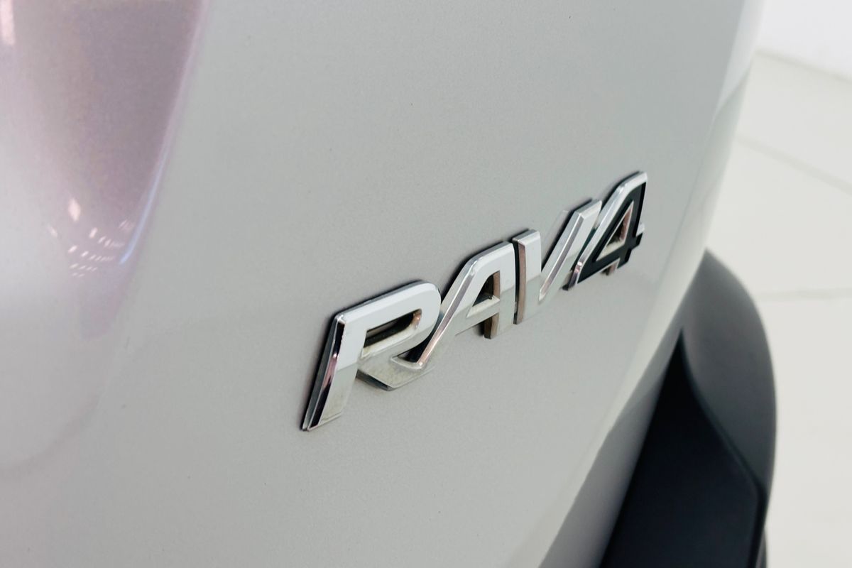 RAV 4 GX-2WD 2.0L Petrol CVT 5 Door Wagon