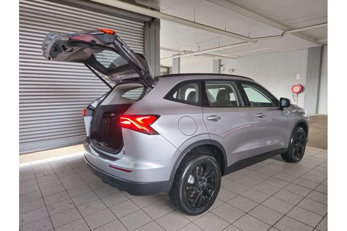 H6 Luxury AUTO PHEV 4X2 AT1