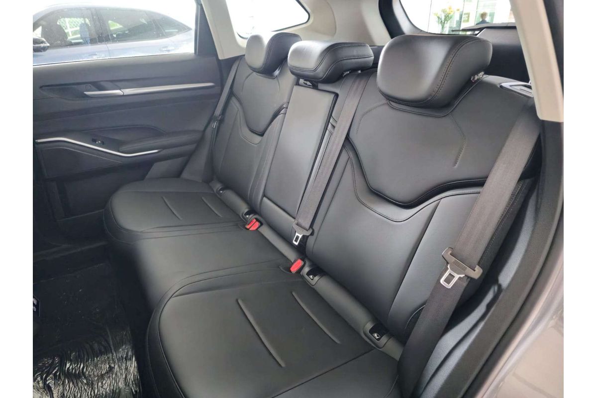 H6 Luxury AUTO PHEV 4X2 AT1