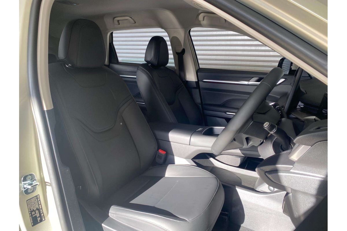 H6 Facelift Lux Auto Hybrid 4X2