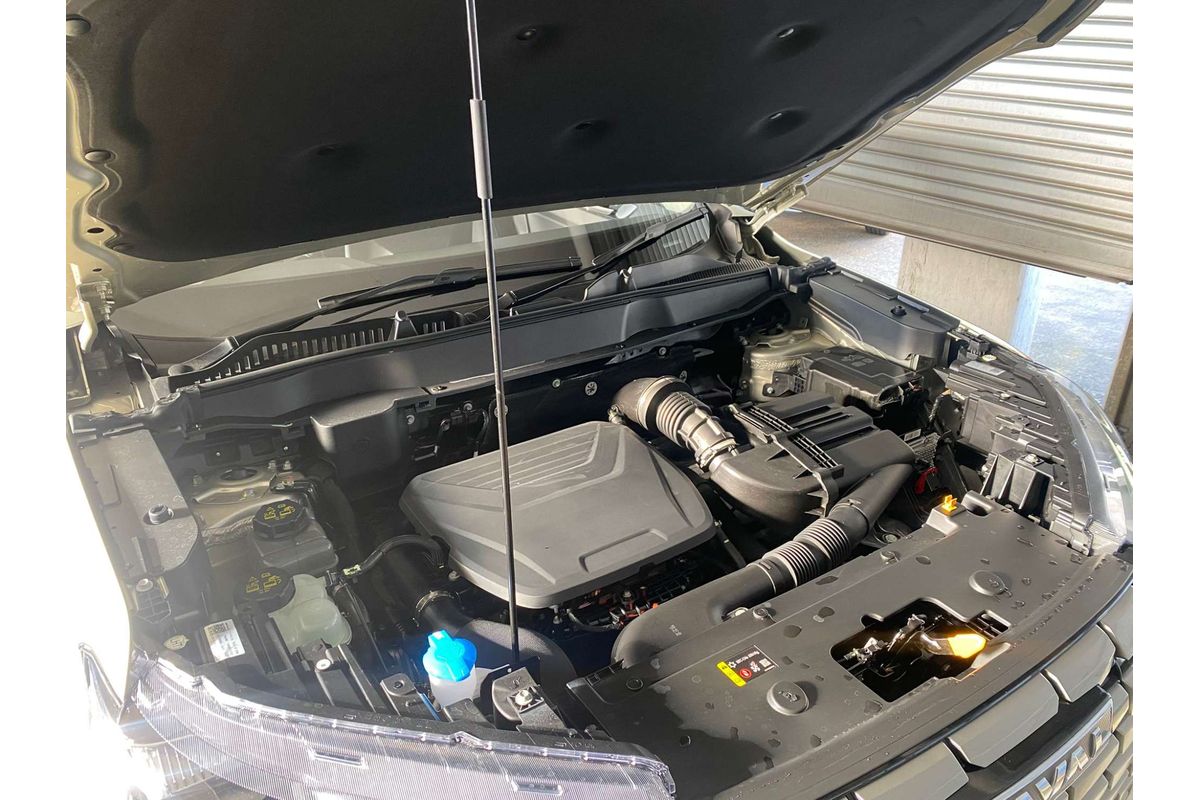 H6 Facelift Lux Auto Hybrid 4X2