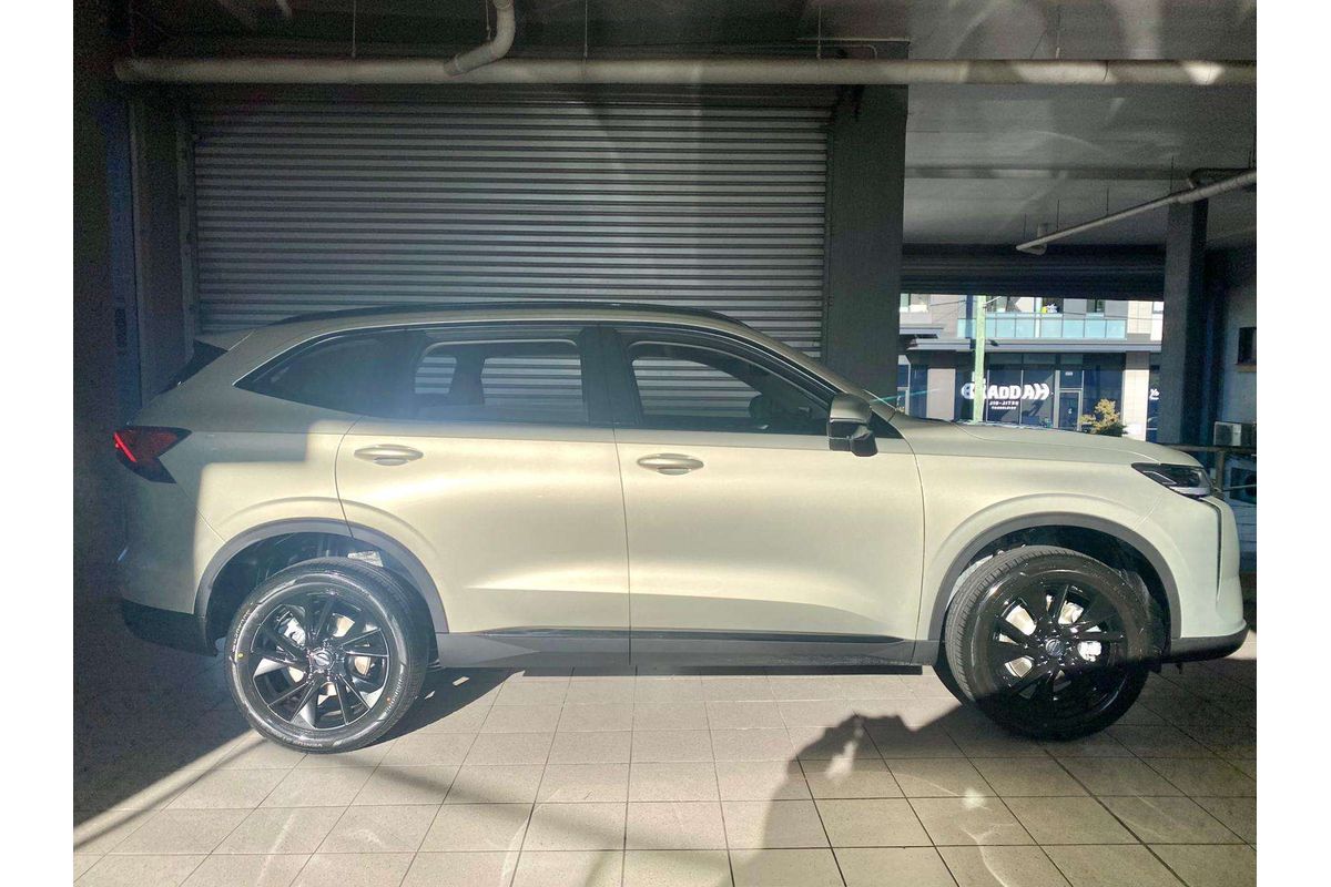 H6 Facelift Lux Auto Hybrid 4X2