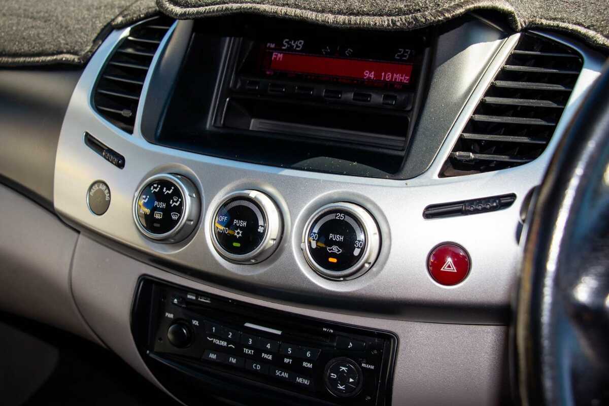 2013 Mitsubishi Triton GLX-R MN