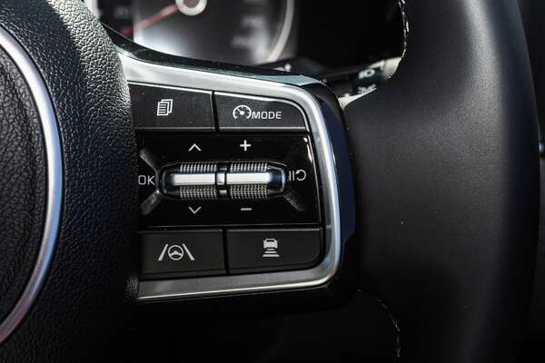2022 Kia Sorento Sport MQ4