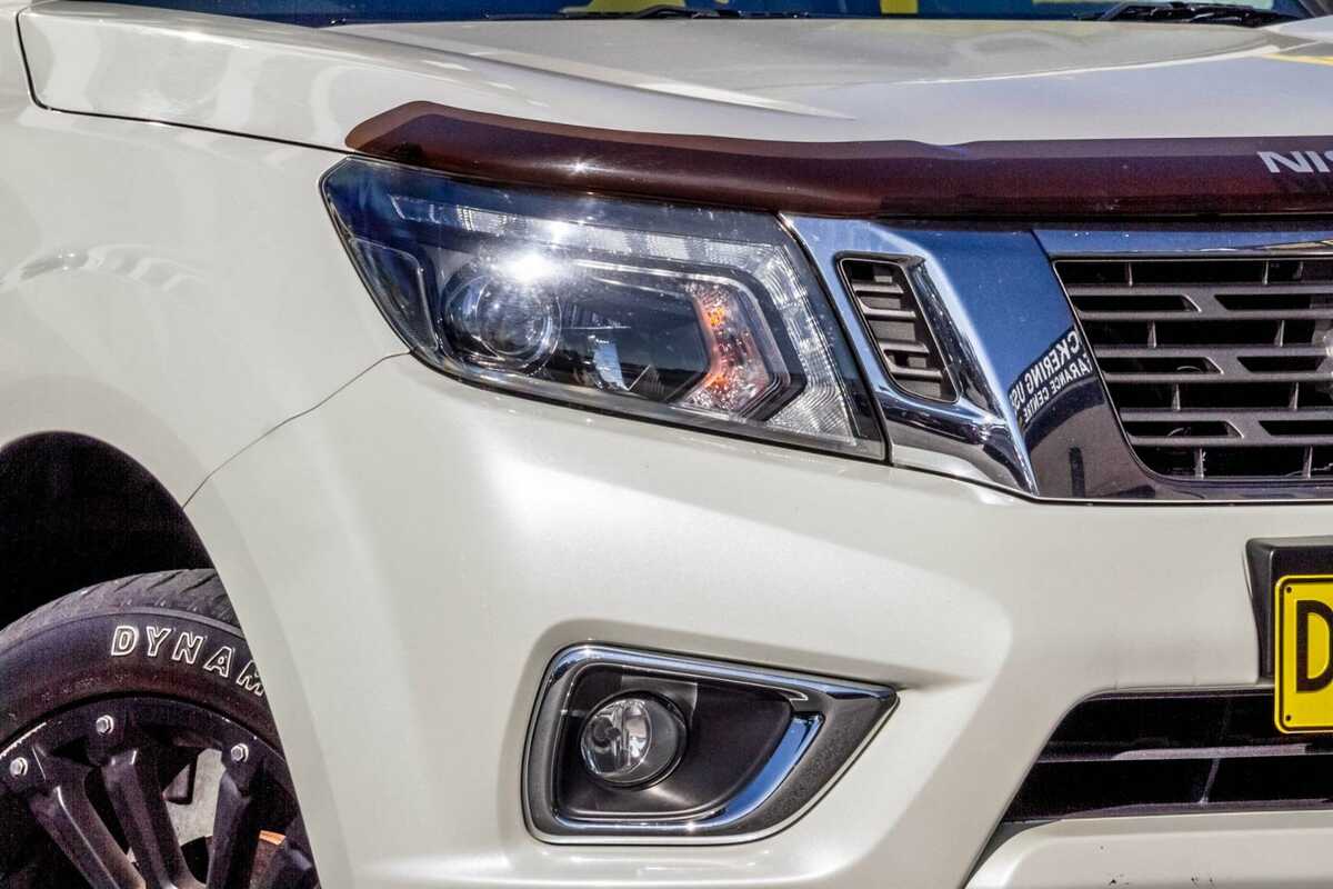 2020 Nissan Navara ST-X D23 Series 4
