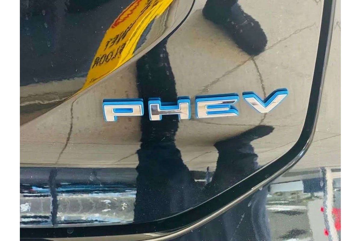 H6 ULTRA AUTO PHEV 4X2 AT1