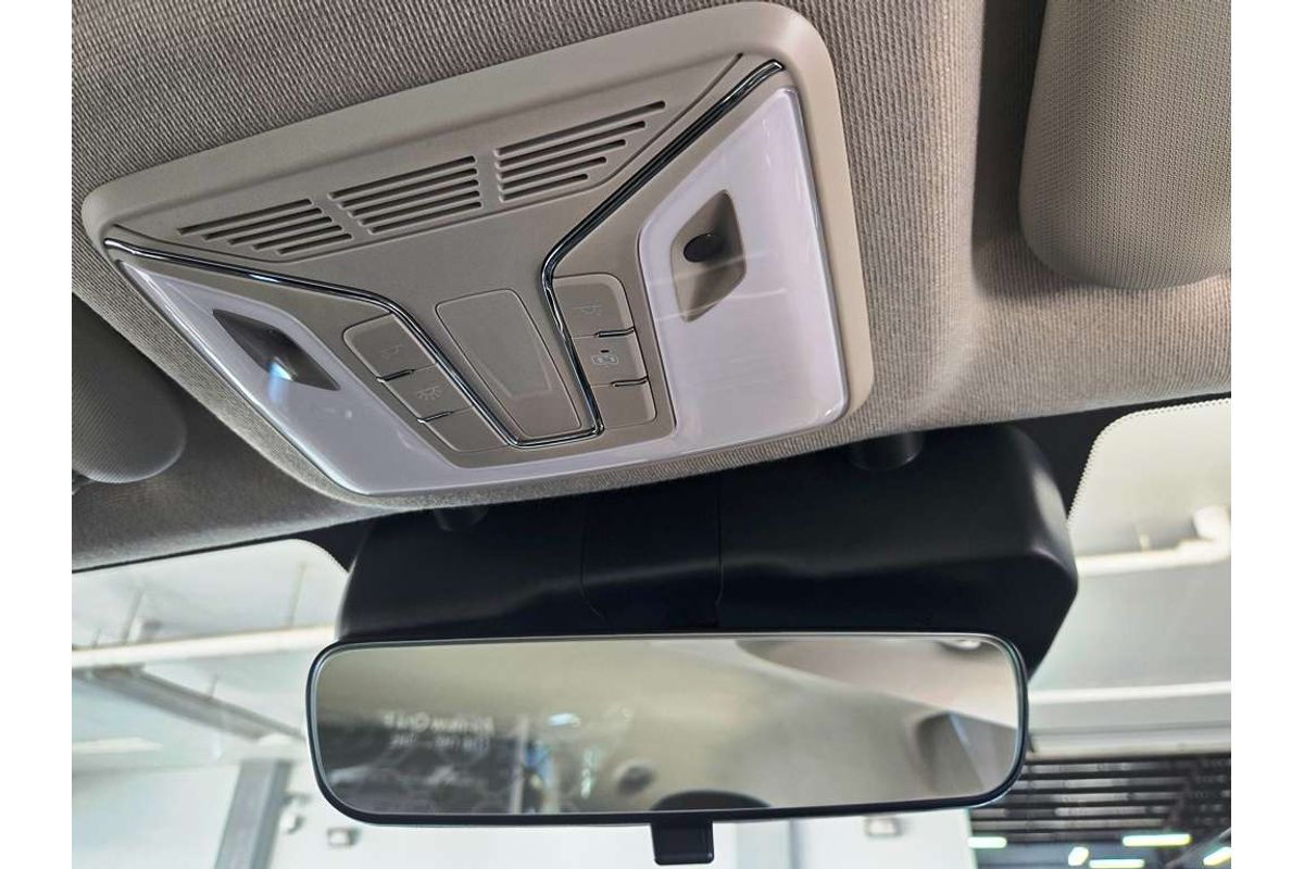 2.0T Cannon Single Cab Chassic Premium 4x2
