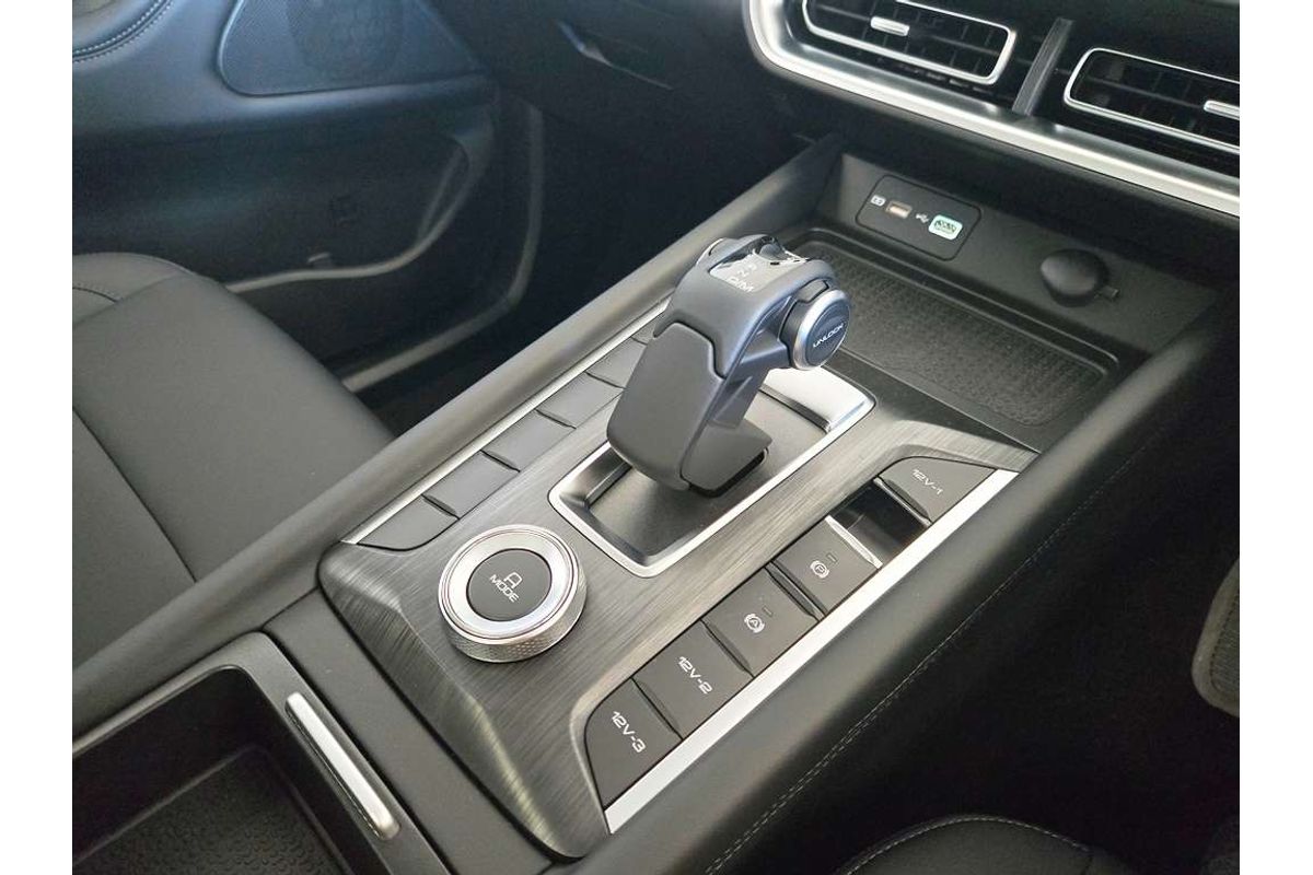 2.0T Cannon Single Cab Chassic Premium 4x2
