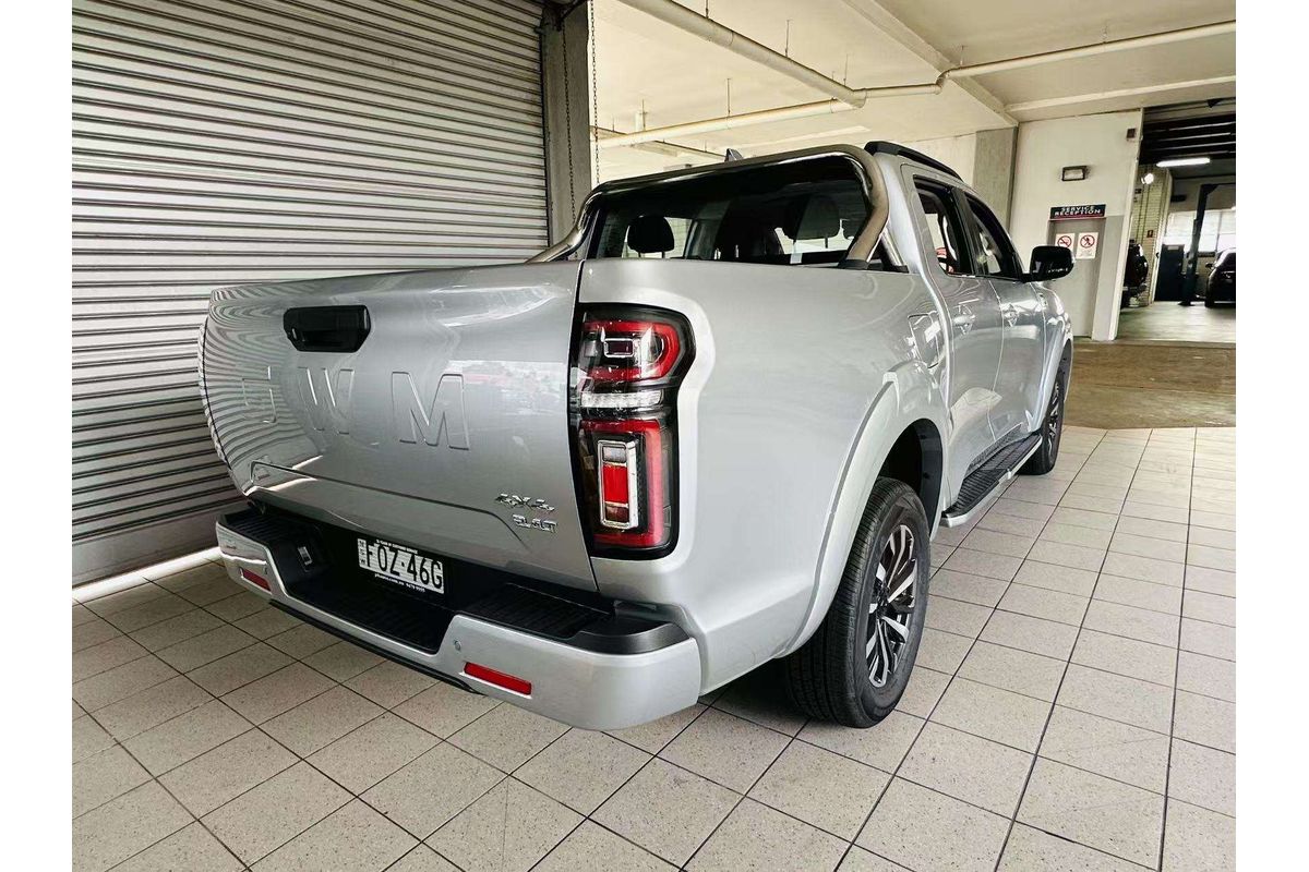 2.4T Cannon Luxury 4x4