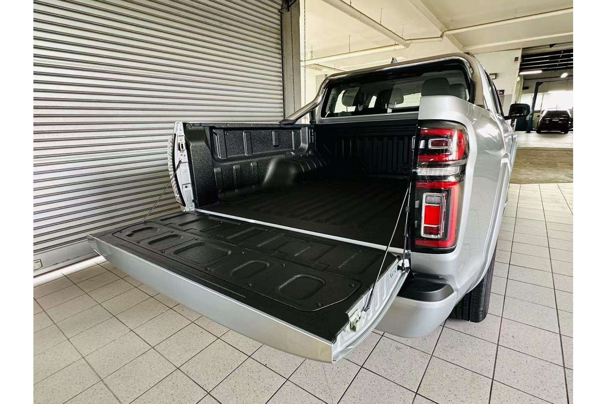 2.4T Cannon Luxury 4x4