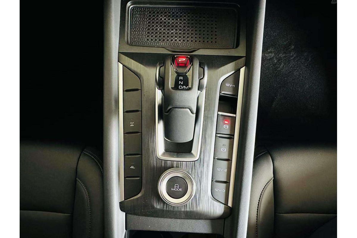 2.4T Cannon Luxury 4x4