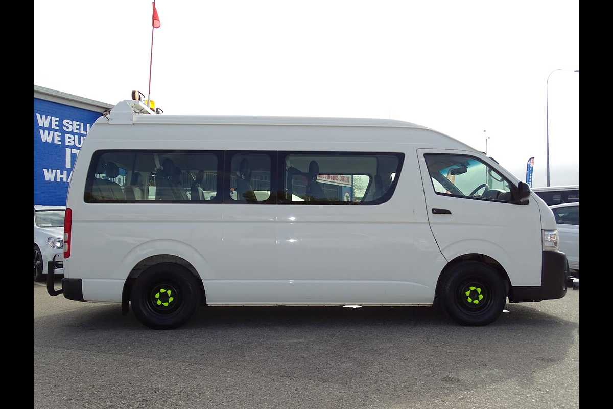 2018 Toyota Hiace Commuter KDH223R