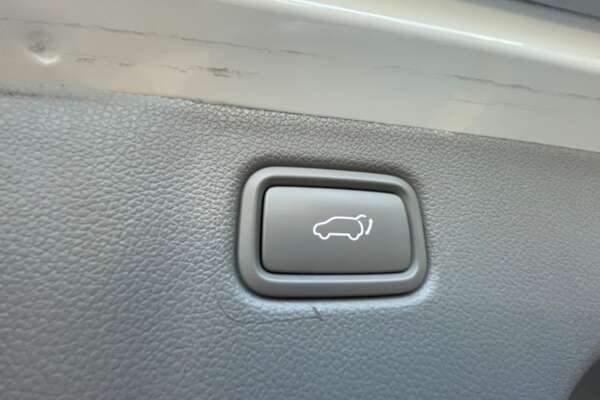 2016 Kia Carnival SLi YP