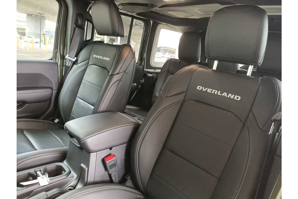 2023 Jeep Wrangler Unlimited Overland JL