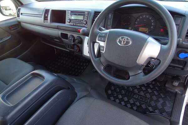 2015 Toyota Hiace Commuter KDH223R