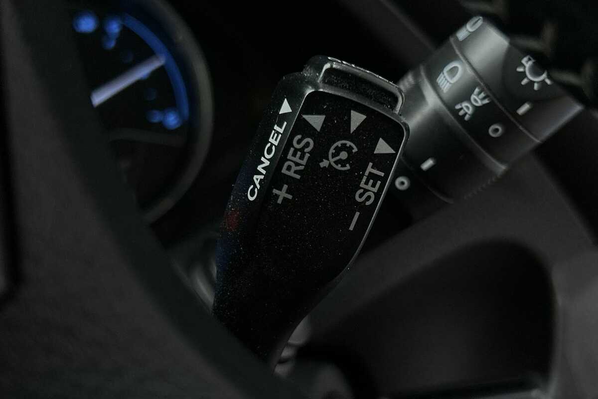 2017 Toyota Corolla Ascent Sport S-CVT ZRE182R