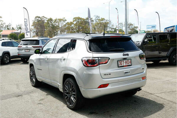 2022 Jeep Compass S-Limited M6