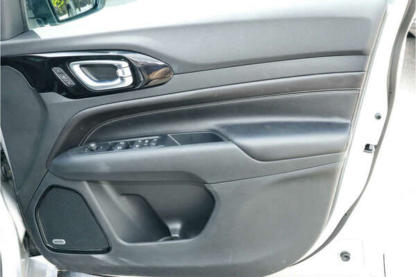 2022 Jeep Compass S-Limited M6