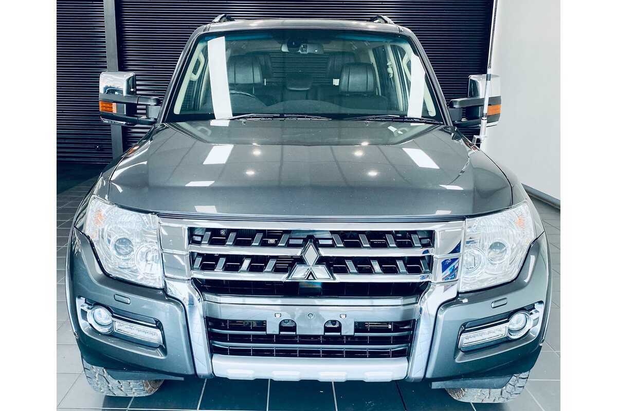 2016 Mitsubishi Pajero GLS NX