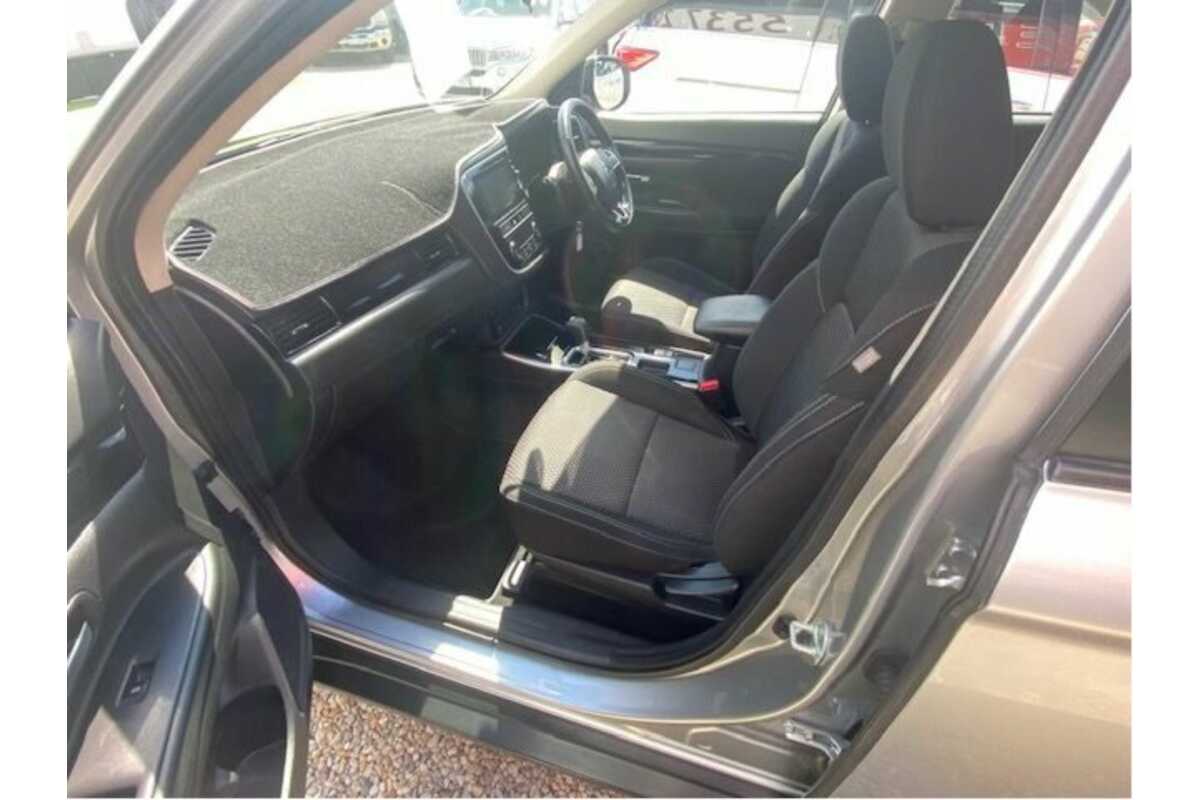2018 Mitsubishi Outlander LS 7 Seat (2WD) ZL MY18.5