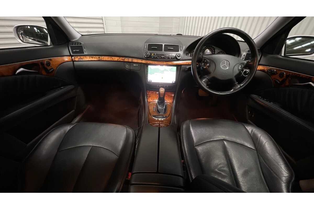 2005 Mercedes Benz E-Class E350 Elegance W211