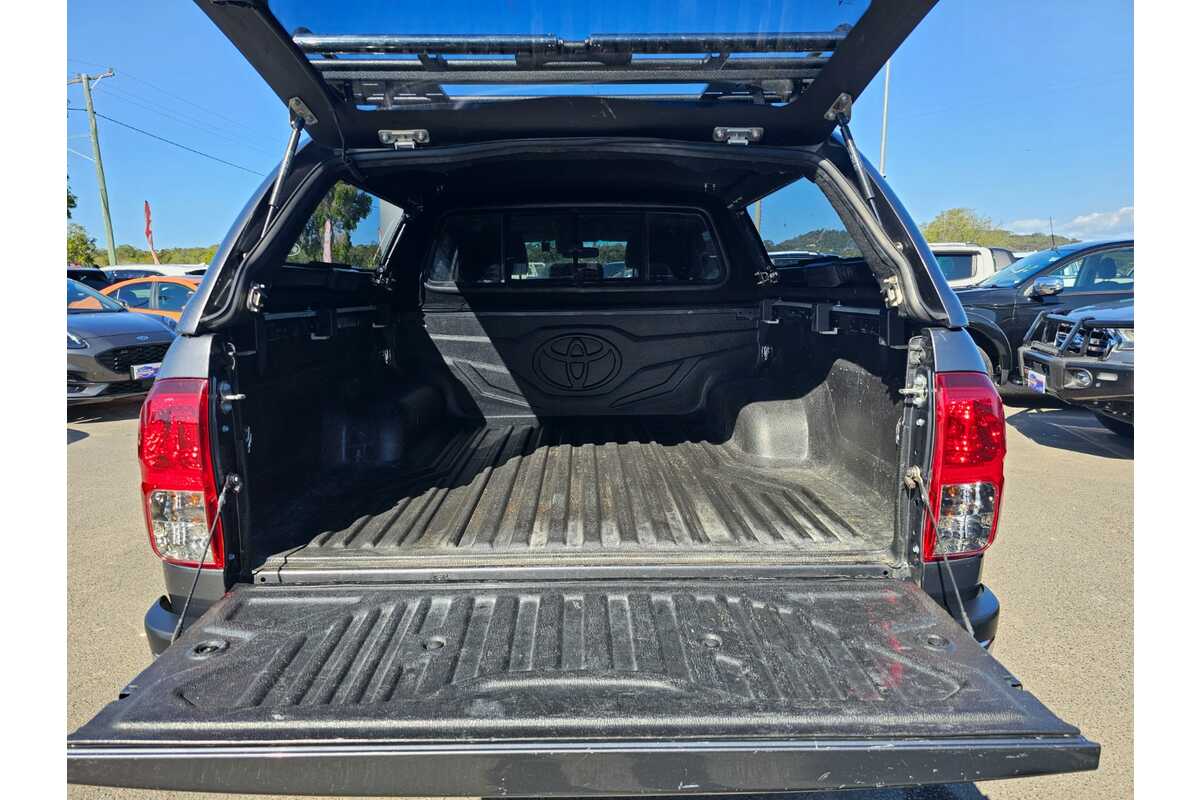 2019 Toyota HiLux SR5 GUN126R