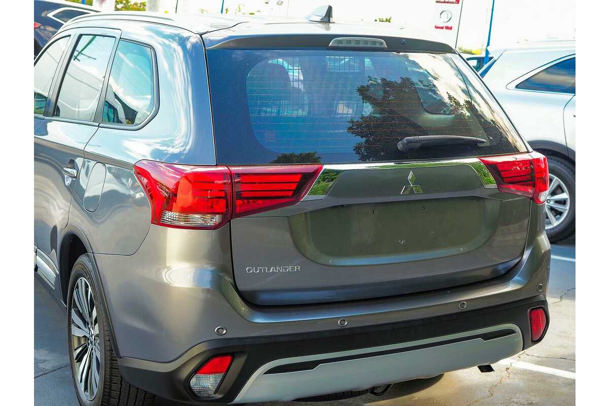 2019 Mitsubishi Outlander ES ADAS ZL