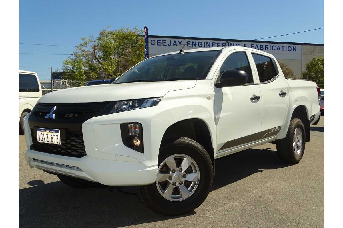 2019 Mitsubishi Triton GLX ADAS MR
