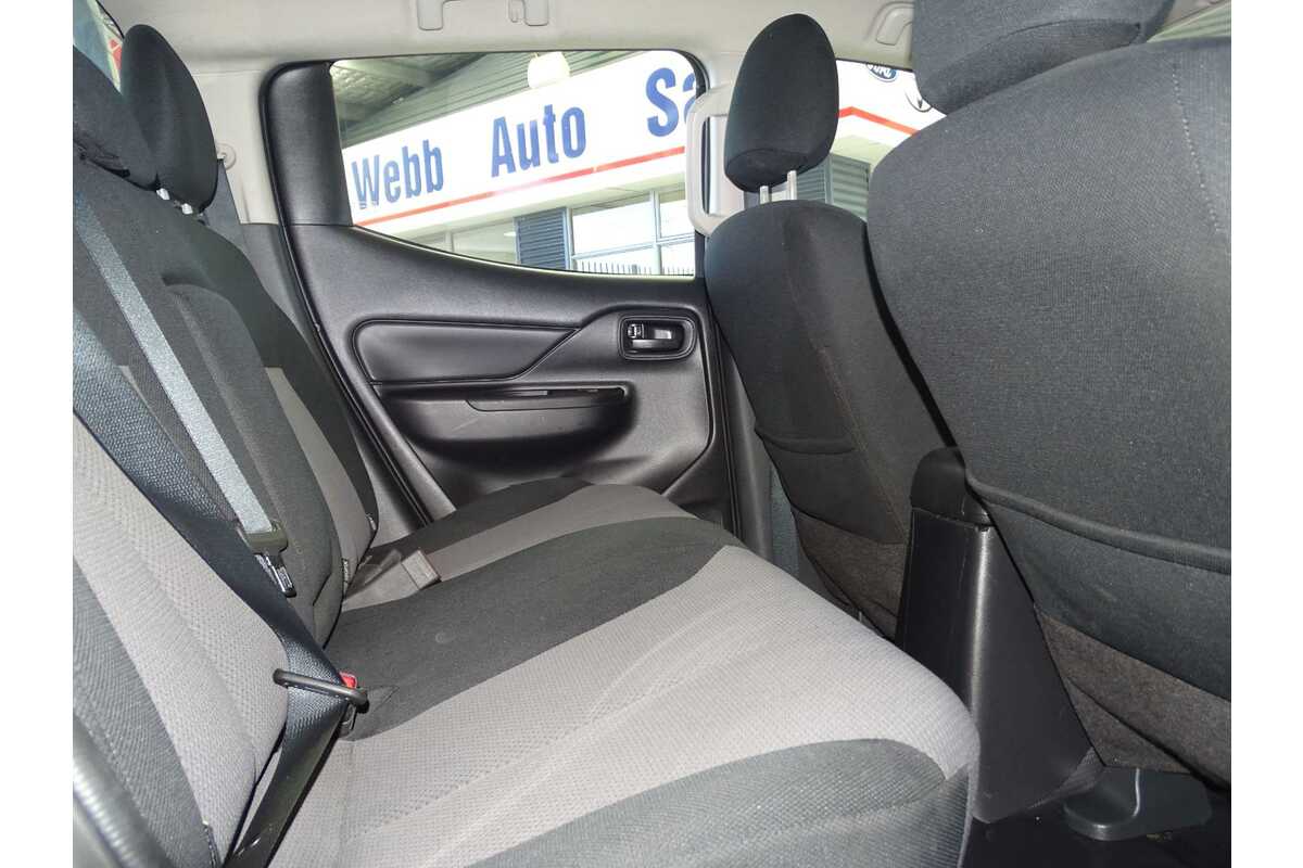 2019 Mitsubishi Triton GLX ADAS MR
