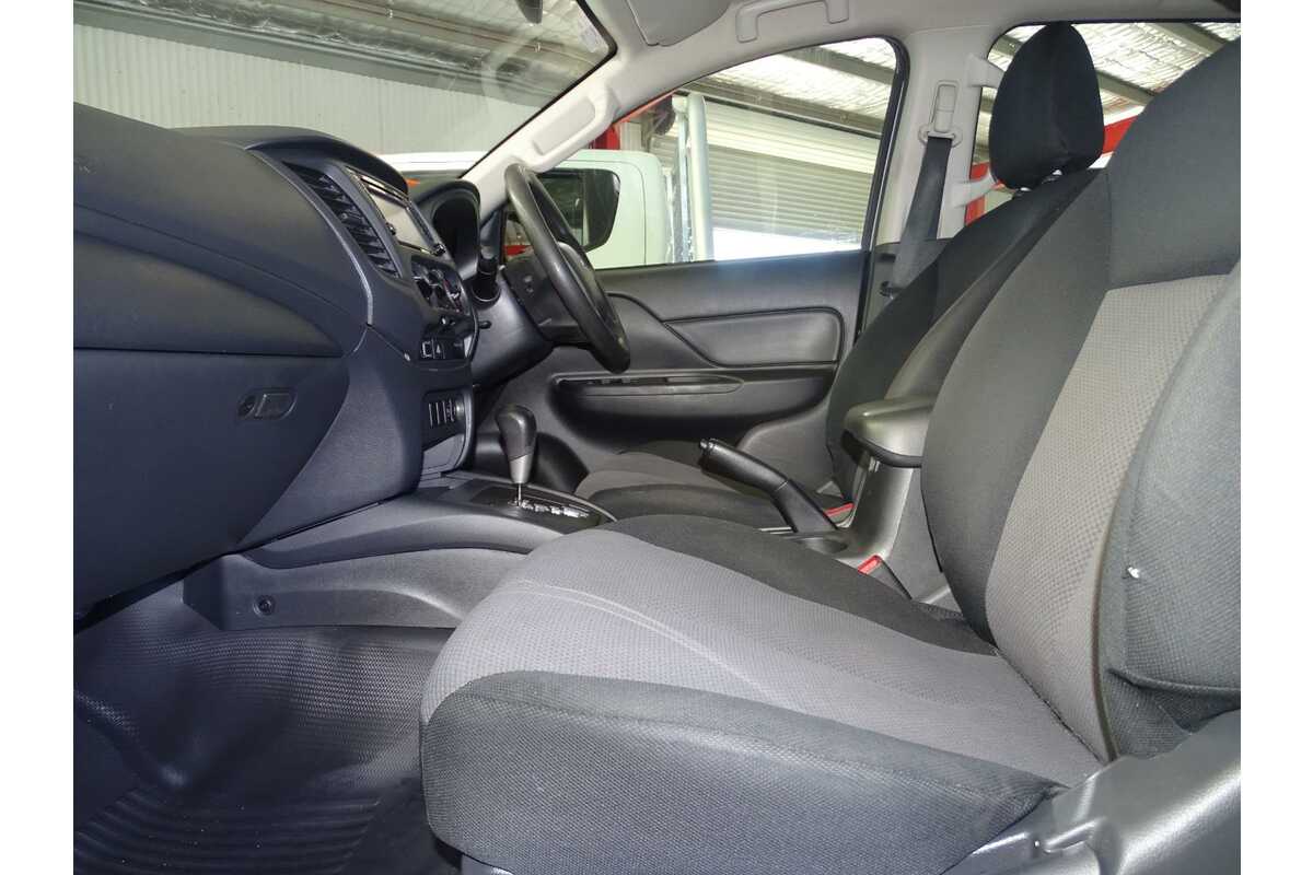 2019 Mitsubishi Triton GLX ADAS MR