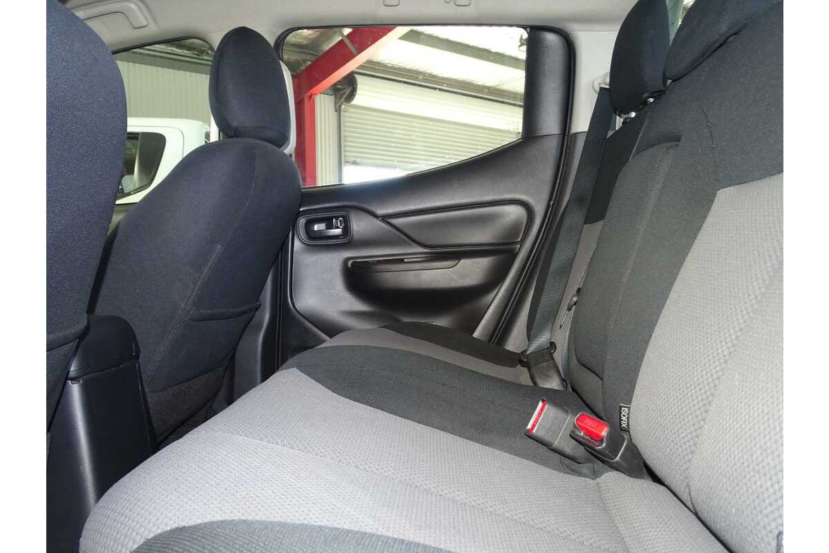2019 Mitsubishi Triton GLX ADAS MR