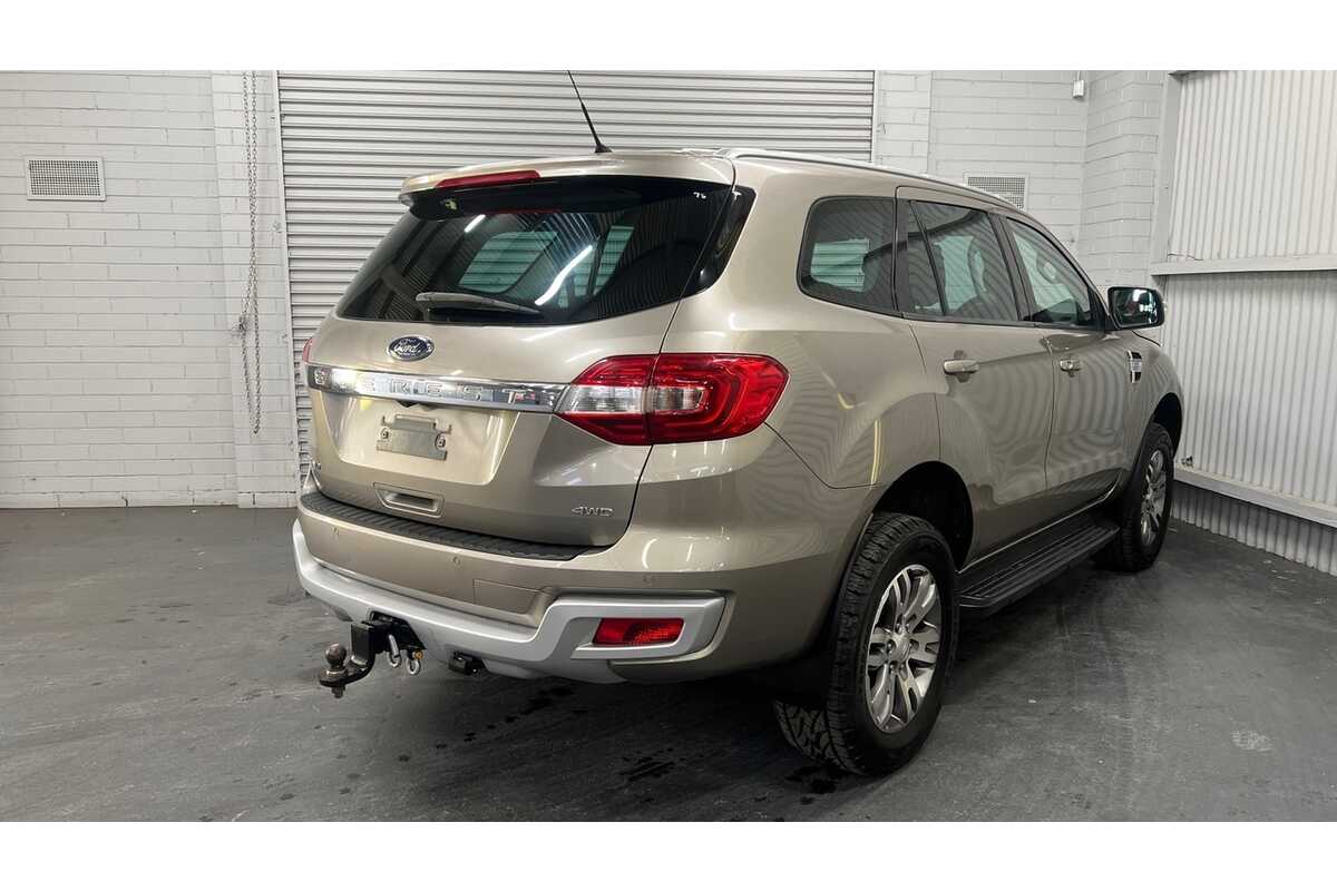 2016 Ford Everest Trend UA