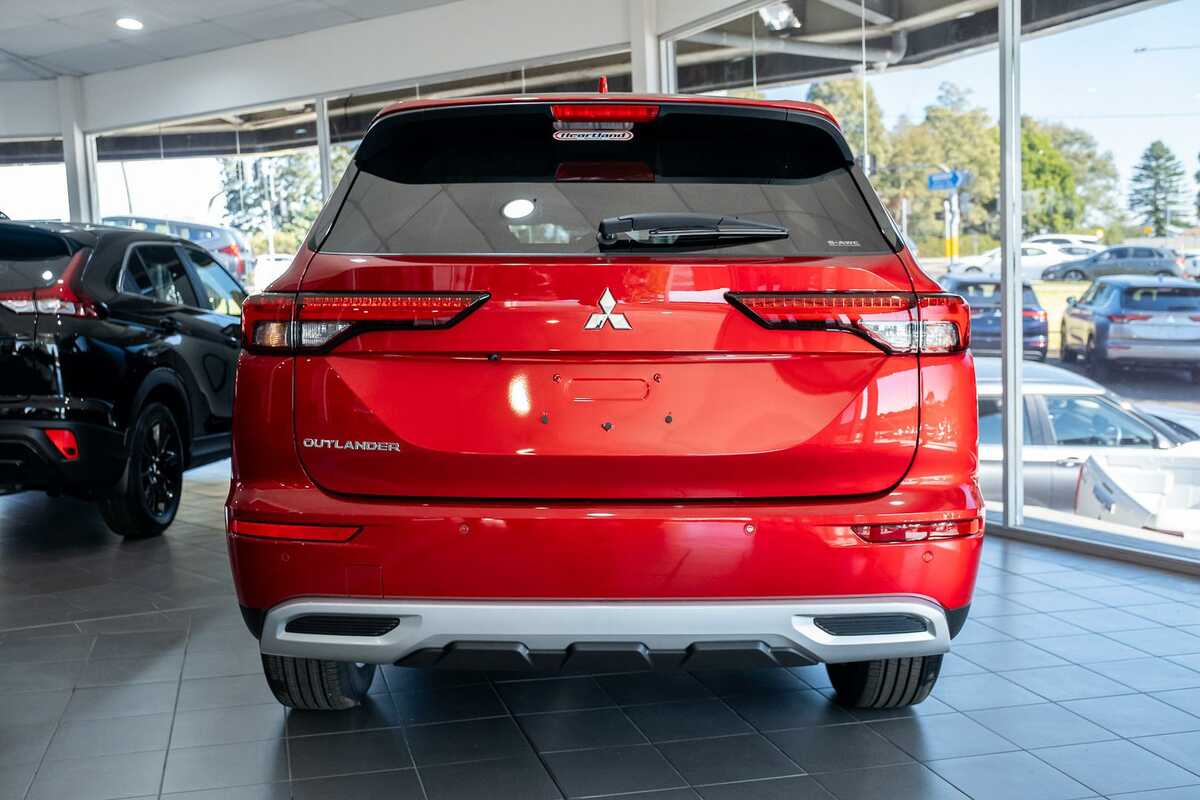 2023 Mitsubishi Outlander LS ZM