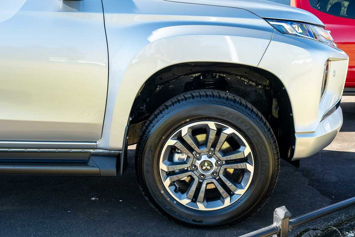 2023 Mitsubishi Triton GLS MR