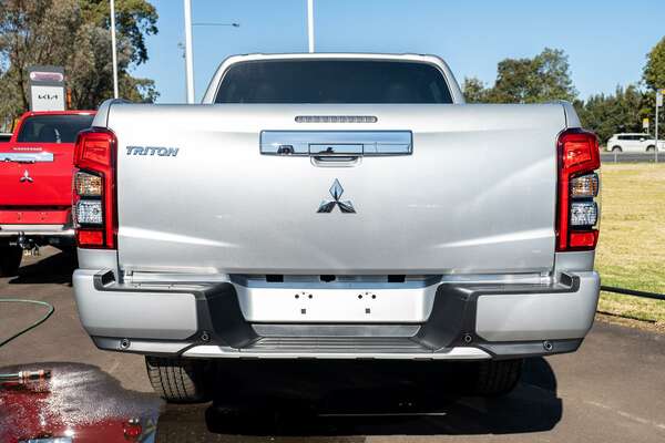2023 Mitsubishi Triton GLS MR