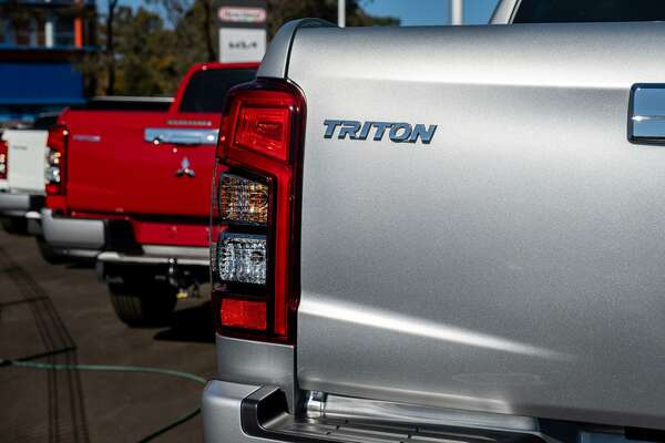 2023 Mitsubishi Triton GLS MR