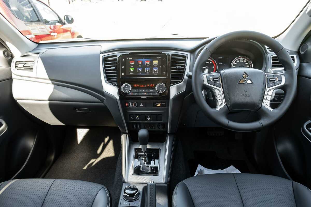 2023 Mitsubishi Triton GLS MR