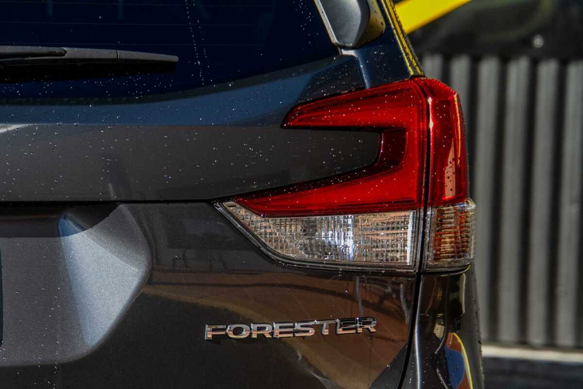 2020 Subaru Forester 2.5i-S S5