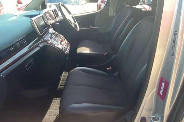 2008 Nissan Elgrand  E51