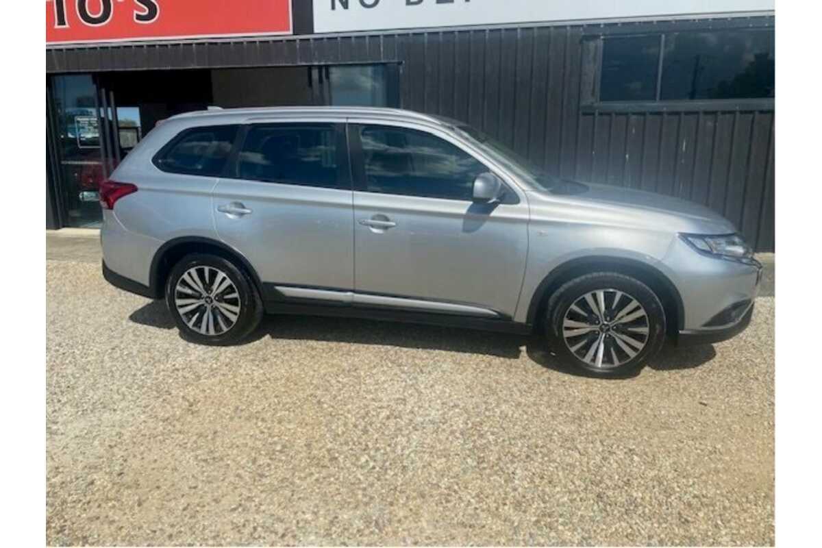 2018 Mitsubishi Outlander LS 7 Seat (2WD) ZL MY18.5