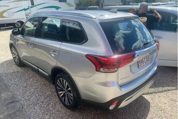 2018 Mitsubishi Outlander LS 7 Seat (2WD) ZL MY18.5