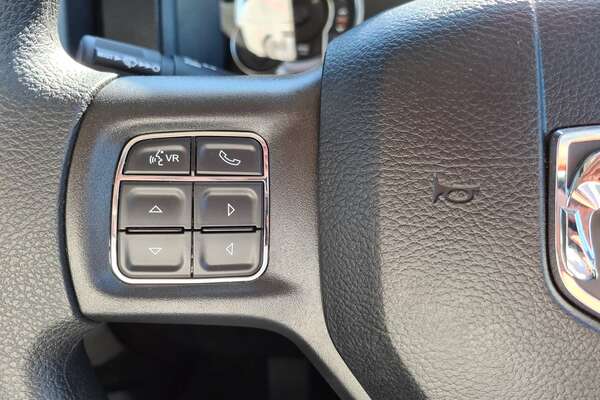 2023 RAM 1500 Express DS
