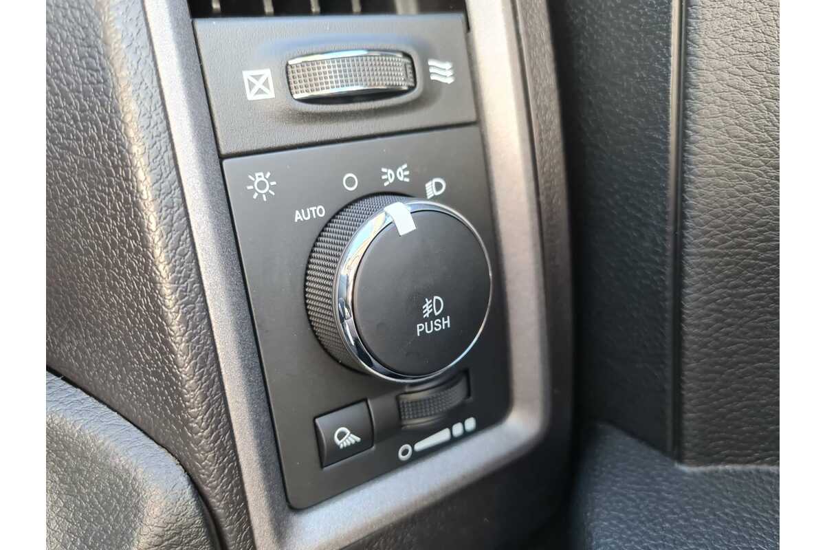 2023 RAM 1500 Express DS