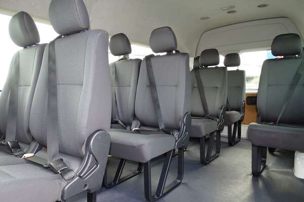 2018 Toyota Hiace Commuter KDH223R